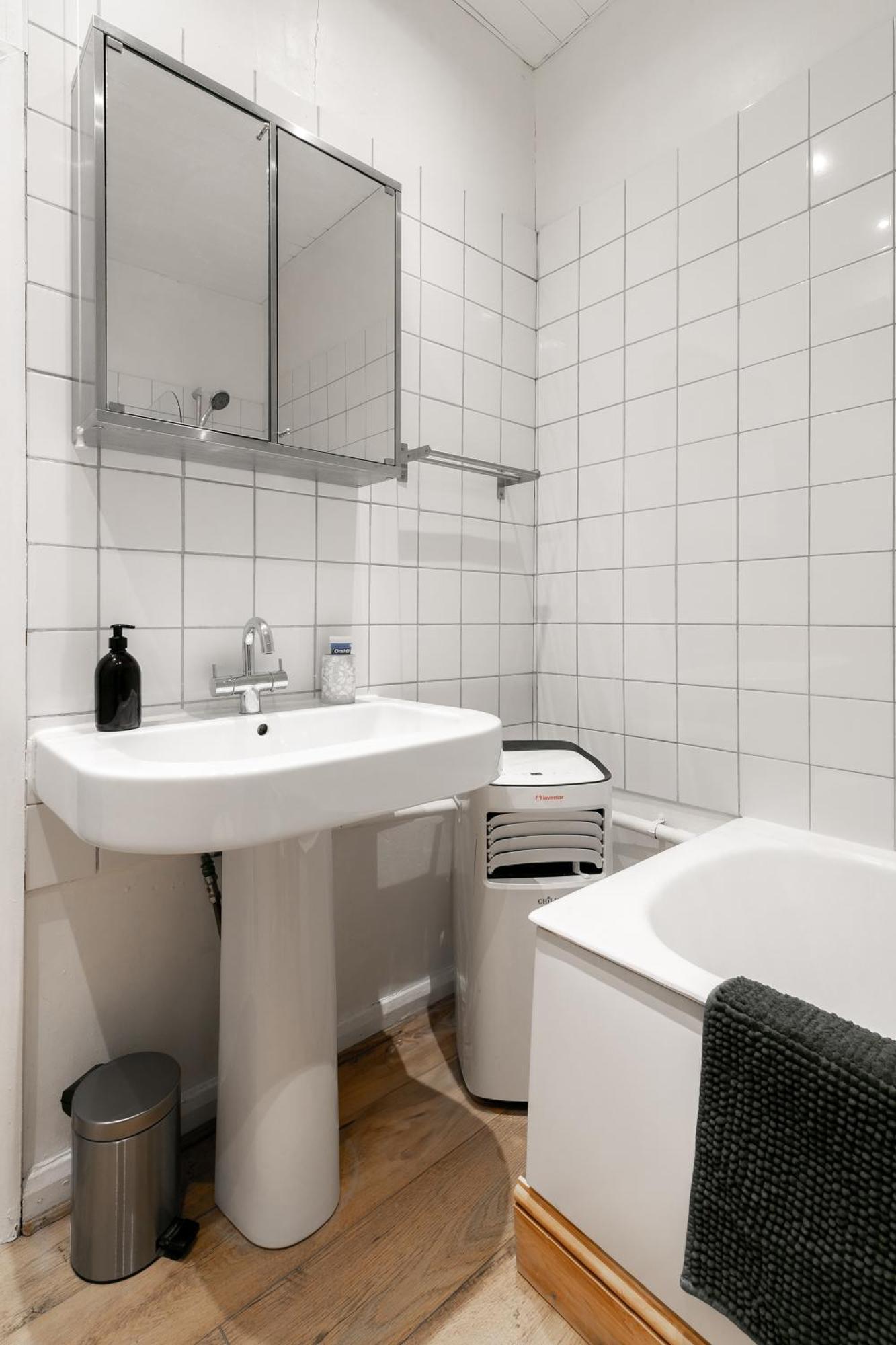 Artistic Pied-A-Terre, Steps From The Tube, Moments From London'S Heart Lägenhet Exteriör bild