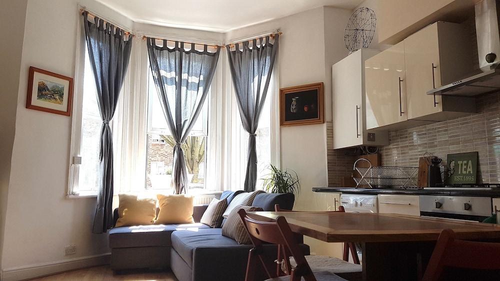 Artistic Pied-A-Terre, Steps From The Tube, Moments From London'S Heart Lägenhet Exteriör bild
